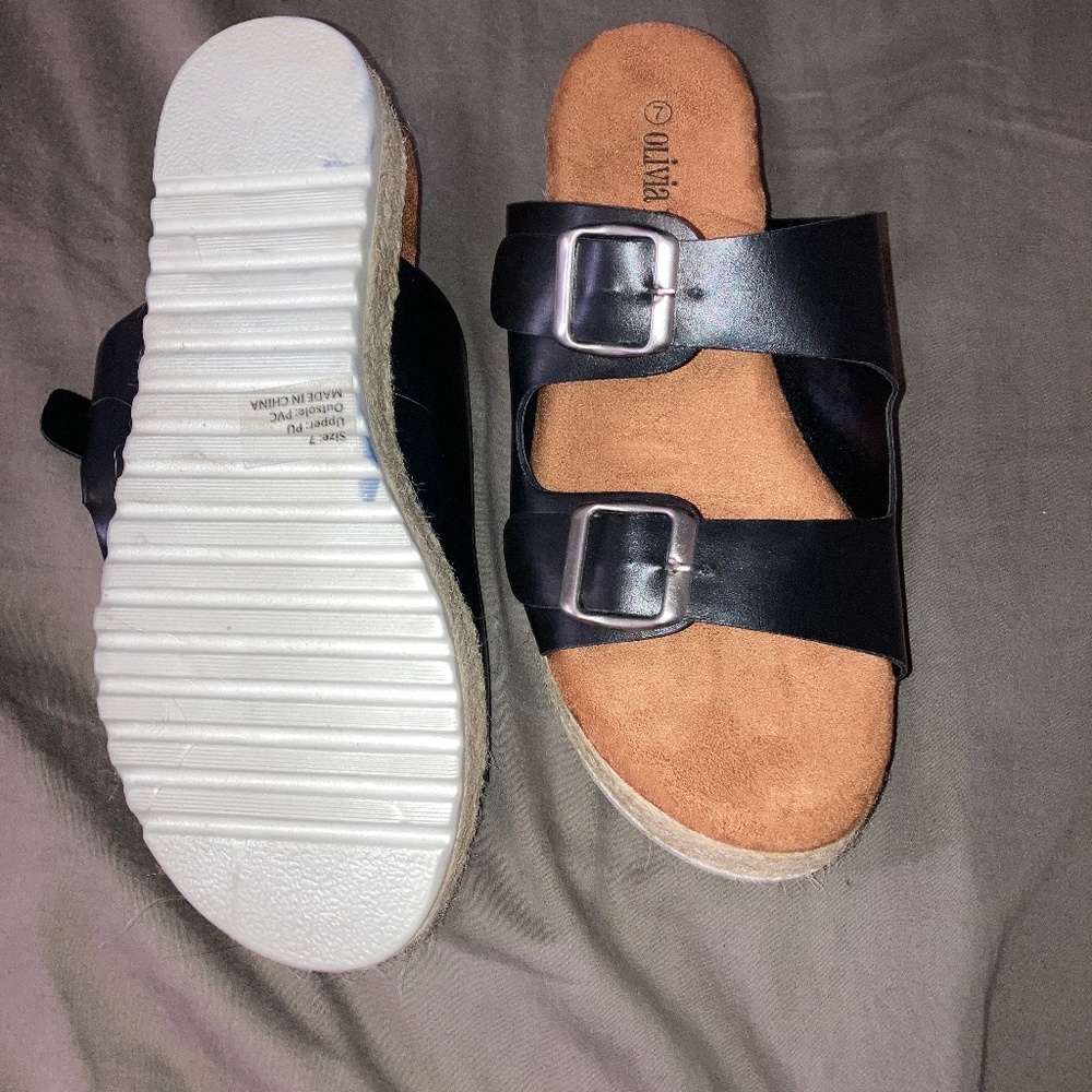 Size 7 Olivia Miller platform sandals